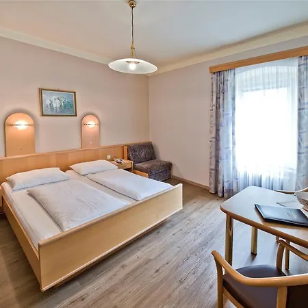 Martha Pensjonat 3*